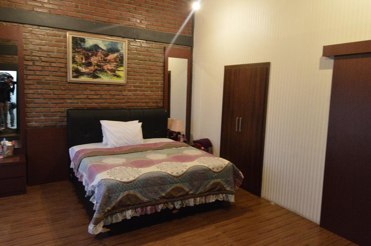 Villa Buleud Garut Εξωτερικό φωτογραφία